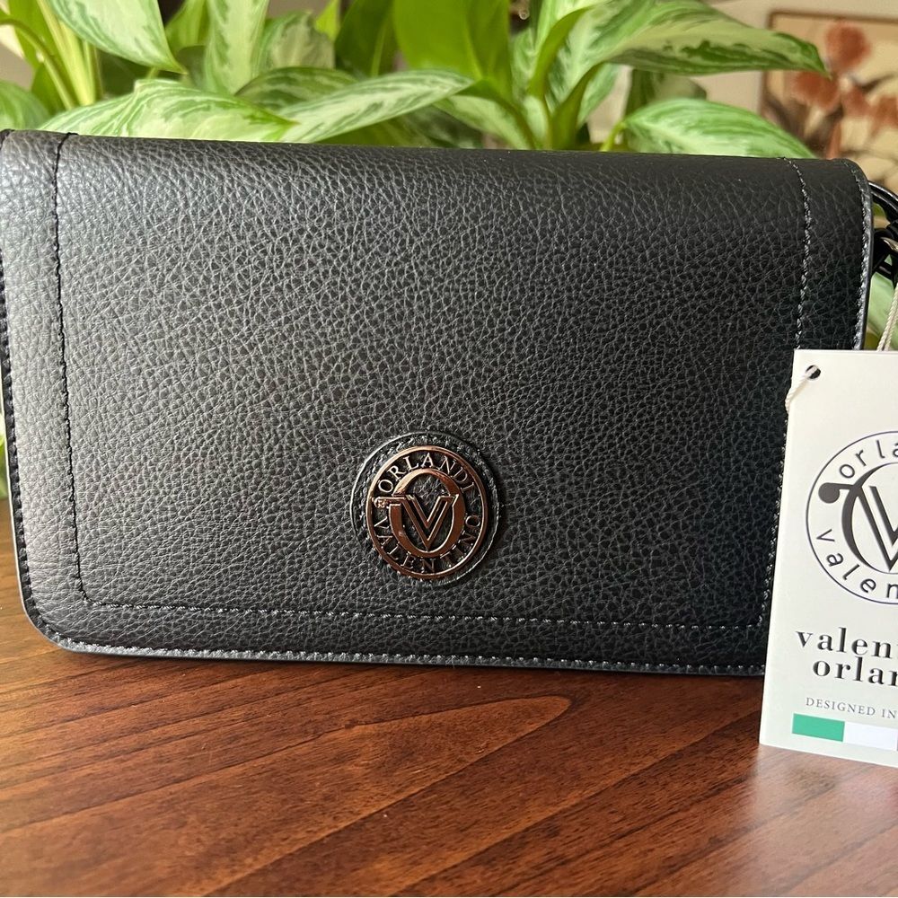 Valentino Orlandi Crossbody 🖤 vegan leather 🖤 adjustable strap 🖤 NWT